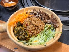 -阿山卓·野生菌火锅·纳西火塘烤肉