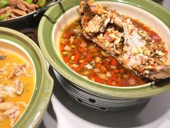 -费大厨辣椒炒肉(高铁吾悦广场店)