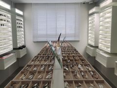 -目艮眼镜SHOWROOM(品牌集合店)