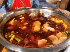 -肖肖酸萝卜鱼火锅(总店)