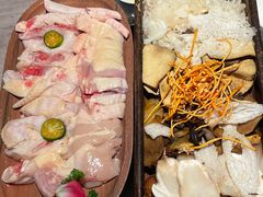 -野·大山里野生菌石锅土鸡(益田假日店)