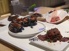 -雍和会海鲜姿造自助(湖东路店)