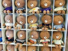 -LINE FRIENDS Garosu-gil Flagship Store