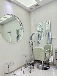 -PE SALON