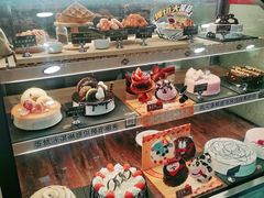 -DQ·蛋糕·冰淇淋(大宁国际商业广场店)