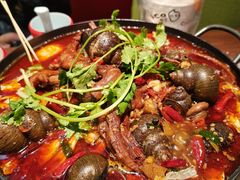 -老闵田螺馆·南昌市井菜·特色小吃(总店)