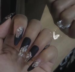 点击看大图 -盼兮·日式美睫沙龙