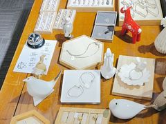 -十八字金·银饰·拼豆·开蚌DIY(魏公芳华里店)