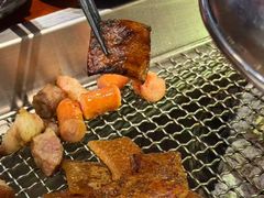 -肉甲韩国木炭烤肉(新壹街1店)