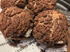 -W COLLECTIVE  DESSERT SHOP
