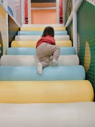 -哈尼兔家庭乐园(开发区万达店)