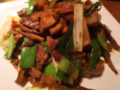 -黑鸡小馆(金源店)