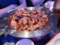 -胖哥俩肉蟹煲(长沙高铁吾悦广场店)