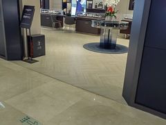 -王府井百货(中州中路店)