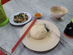 -伍秀泽海南鸡饭茶室
