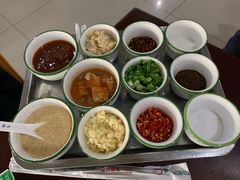 -朝伟清真铜瓢牛肉馆(三十年老·店)