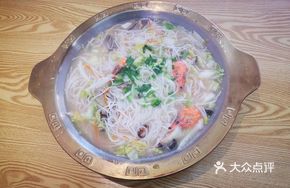 Duck and Seafood Noodles