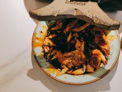 -江边城外烤全鱼(世茂广场店)