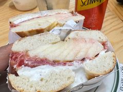 -Bagel Camp爵士贝果店