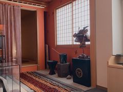 -是山居