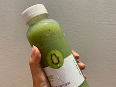 猕猴桃复合果汁-luckin coffee瑞幸咖啡(大冲商务中心D座店)
