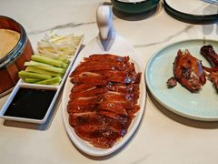 -梅利汴京烤鸭•开封豫菜地标店(东司门店)