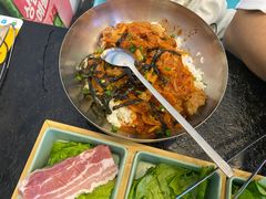 -烤路里·韩国品质自助烤肉(石路天虹4号店)