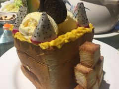 -铜锣湾·有麝自然香(重庆新天地店)