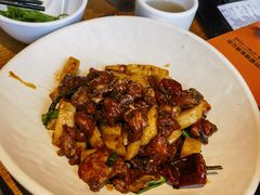 -隔壁老王·家常云南菜(花巷店)