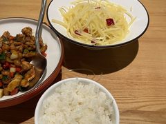 -胡子大厨·超级小炒肉(晶耀前滩店)