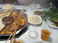 -佰人王串串香火锅(洋珠巷店)