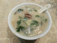 -银记肠粉店(新港西路店)