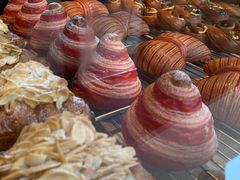 -VERIE BAKEHOUSE
