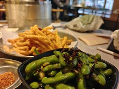 -巴厘龙虾·榜首油焖大虾(音乐学院·沿江酒馆店)