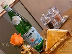 -佐度王子扒房(爱建卓展店)
