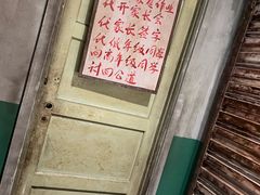 -红九格老火锅(三峡广场店)