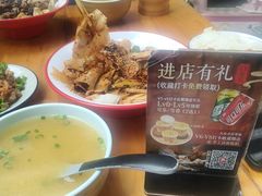 -朱大嘴肥肠血旺(福字街店)