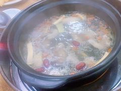 -濠轩阁特色生蚝火锅(水湾路店)
