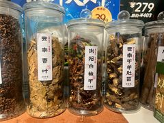 -许爷家·生态湖鲜(徐汇日月光店)