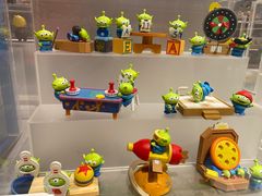 -泡泡玛特POPMART(石景山万达店)
