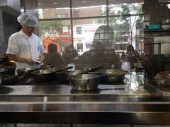 -小锅饭豆腐馆(嘉陵江街店)