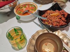 -桂满陇·手作小笼包&江南叫花鸡(中山公园店)