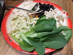 -耶里夏丽·新疆菜·家庭聚场(百联中环购物广场店)