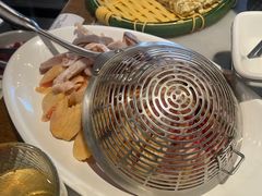 -尚尚仙·酸汤猪手·猪肚鸡火锅(华联万柳购物中心店)