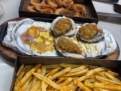 戳土豆-老东镇啤酒屋海鲜加工·蒸汽海鲜·海鲜烧烤(台东店)