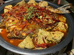-吞鱼兽麻辣烤鱼(万达店)