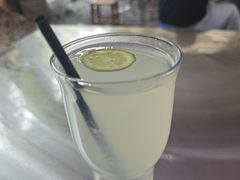 -孔雀湖生态旅游区