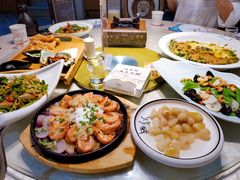 -魏铭鱼头捞饭(晋阳路店)