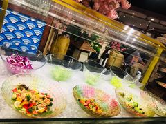 自助取餐区-四海一家自助餐(益田假日广场店)