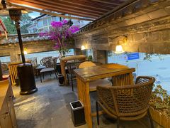 大堂-隔壁老王·家常云南菜(花巷店)